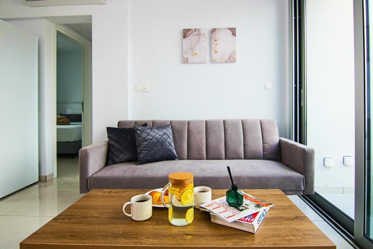 Апартаменты Phaedrus Living - Seaside Executive Flat Harbour 205 Пафос Экстерьер фото